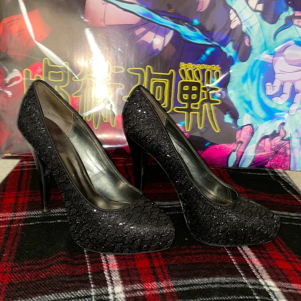 Carlos Heels